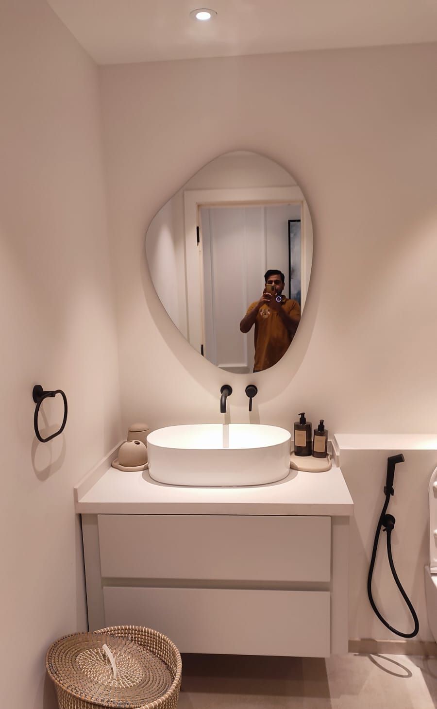 Kitchens & Vanities — photo 10 of 11